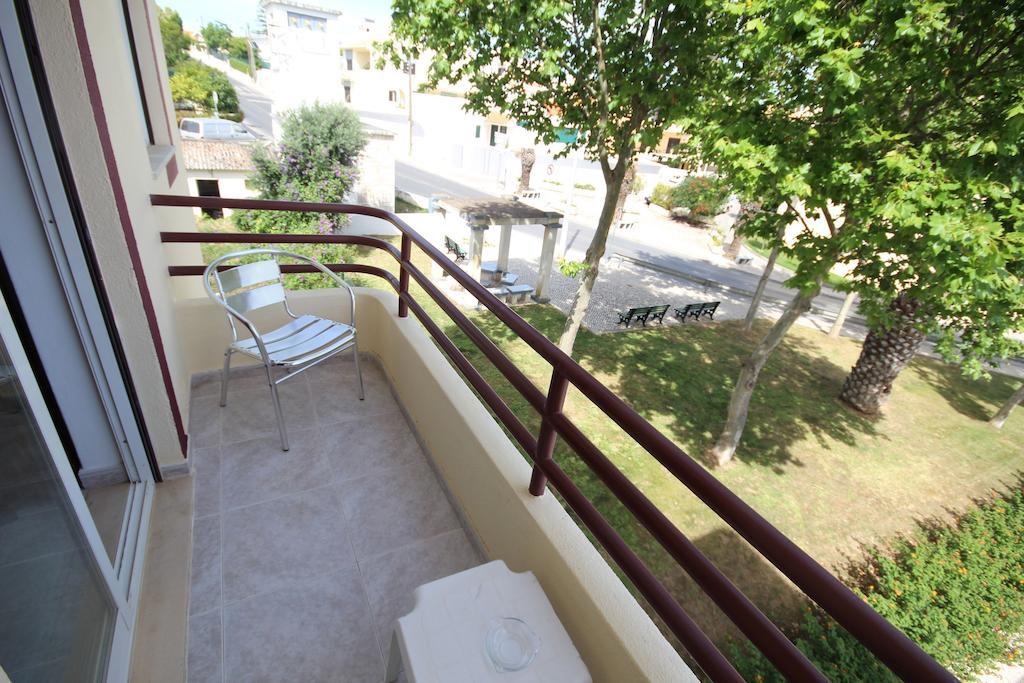 Hospedaria Buganvilia Alvor Szoba fotó